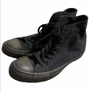 Black converse